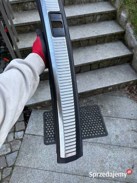 Listwa chromowana bagażnika audi a4b7 avant osobowe Świątniki Górne