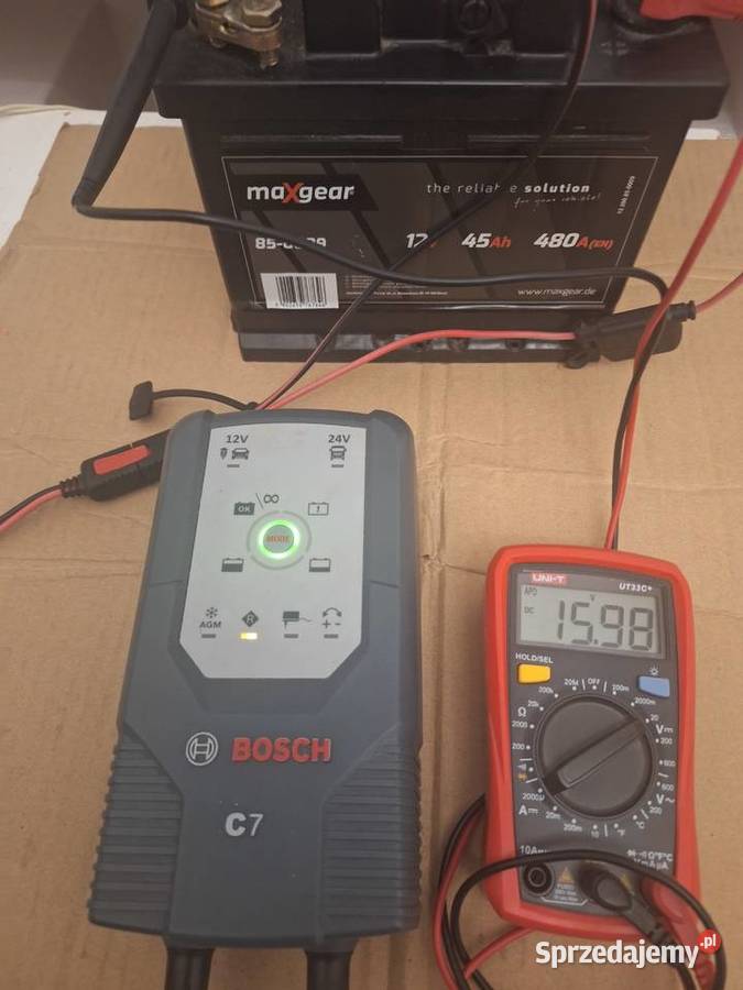 Prostownik ładowarka BOSCH C7 C70 1224V Warszawa sprzedam