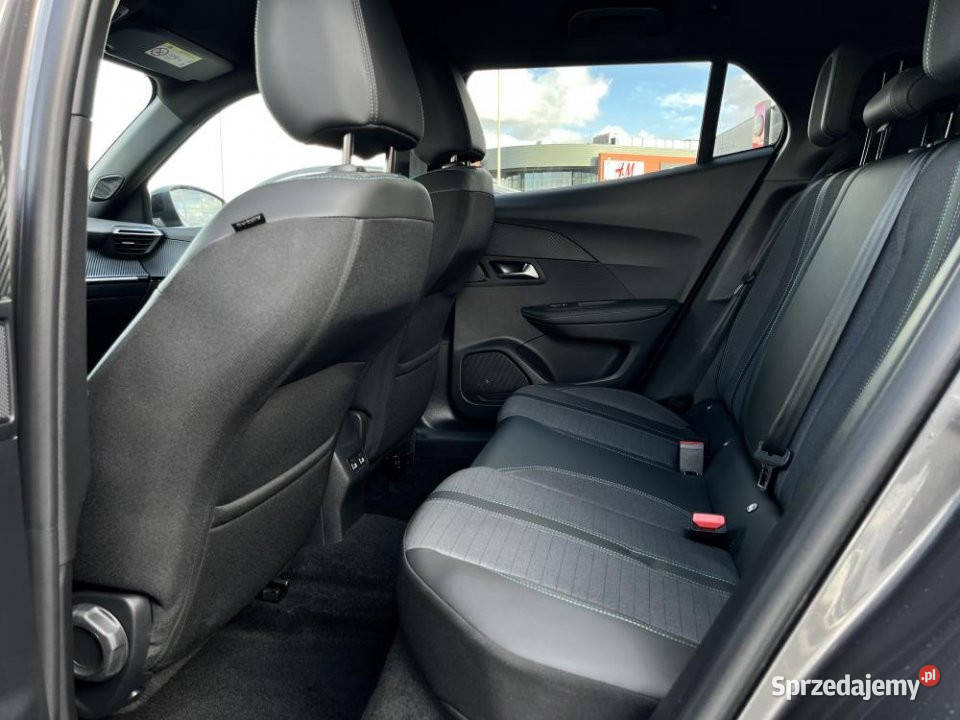 Peugeot 2008 2023r Automat FV23 Kamera Rok produkcji 2023 Poznań