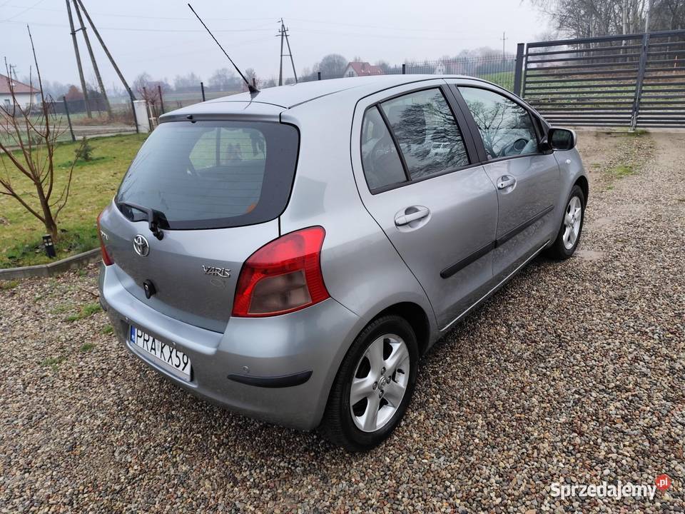 2006 Toyota Yaris 13 benzyna Siekierowice