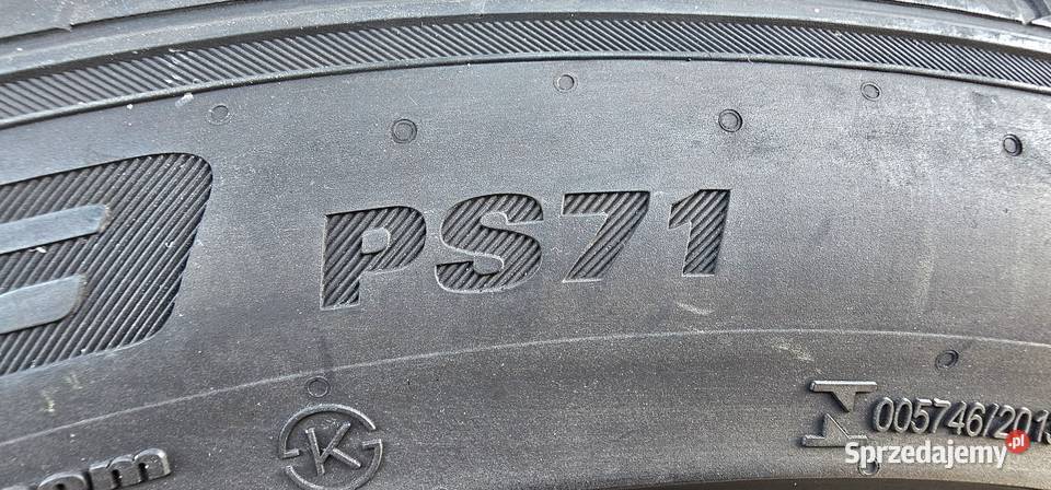 KUMHO 235 45 17 r 2 Książenice sprzedam