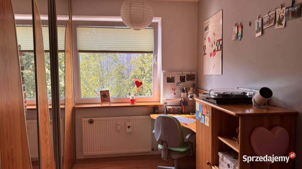3 pokoje 69 m balkon i piwnica dwustronna Pruszków