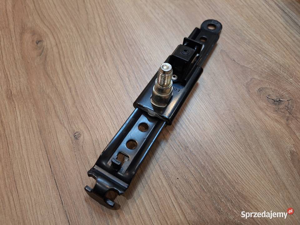 Lexus RX II GS ES regulacja pasa suwak Toruń