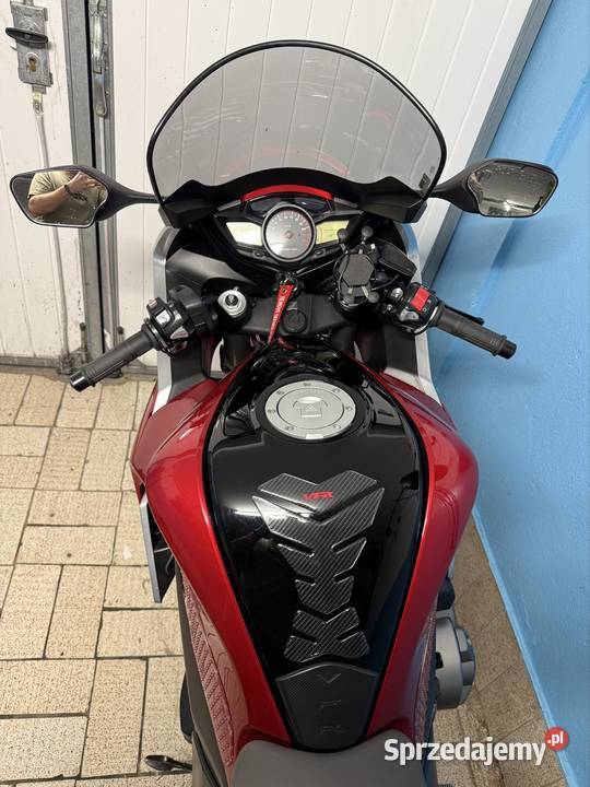 Honda vfr 1200f automat zamiana mazowieckie