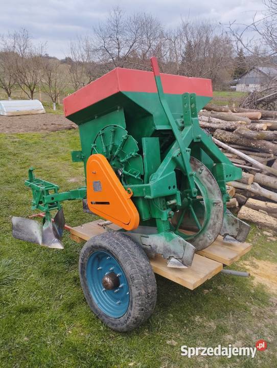 Sadzarka czeska do ziemniaków dwurzędowa nieuszkodzony podkarpackie Bachów