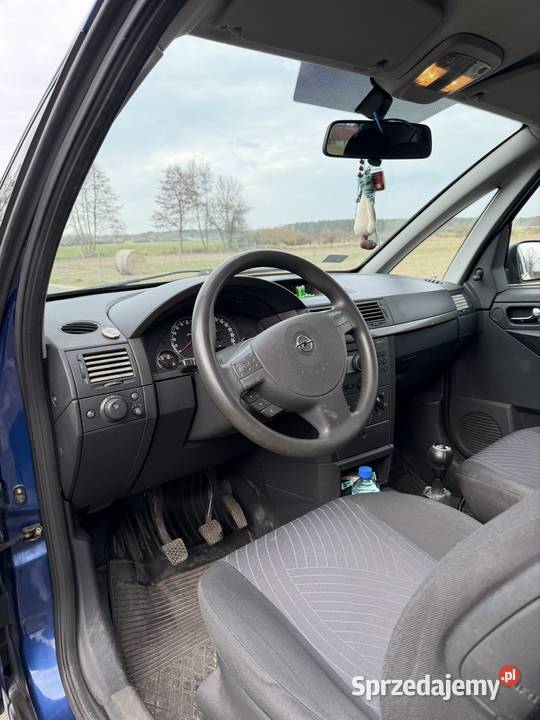 Opel Meriva garażowany Łaszczyn