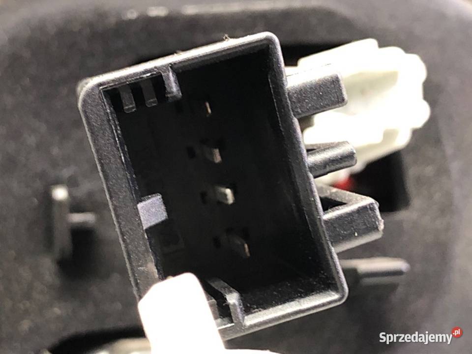 LAMPA LEWY TYŁ VW GOLF VII 5G0945207 Hatchback osobowe