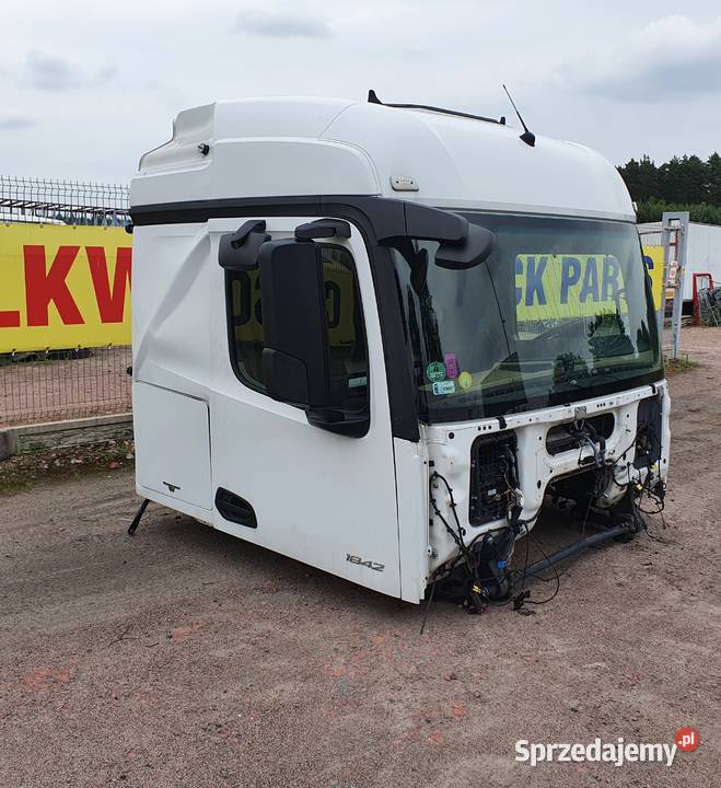 MERCEDES ACTROS MP4 KABINA KOMPLETNA Bieleń