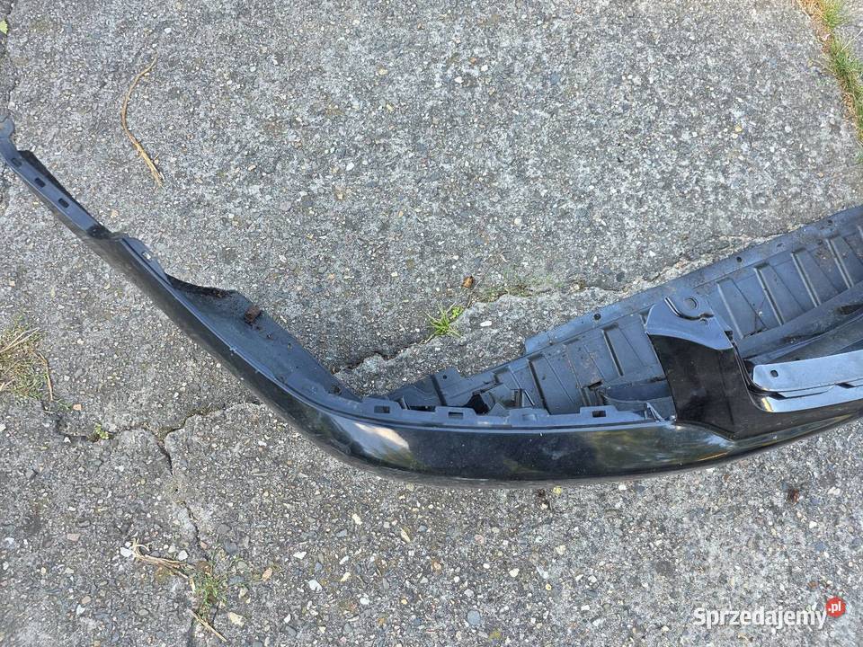 Przedni zderzak Honda Civic VIII osobowe