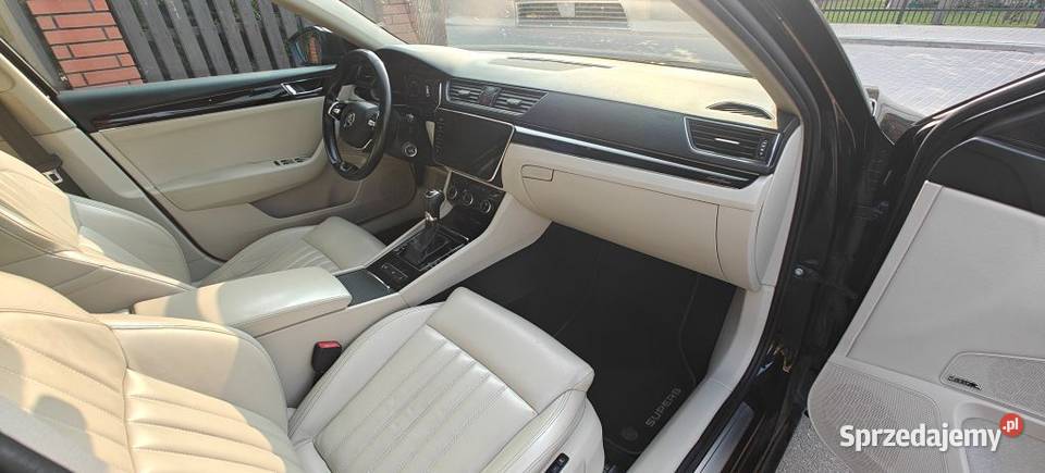 Skoda Superb 200 model 2021 LK Canton Matrix Rok produkcji 2020 Superb mazowieckie Ciechanów