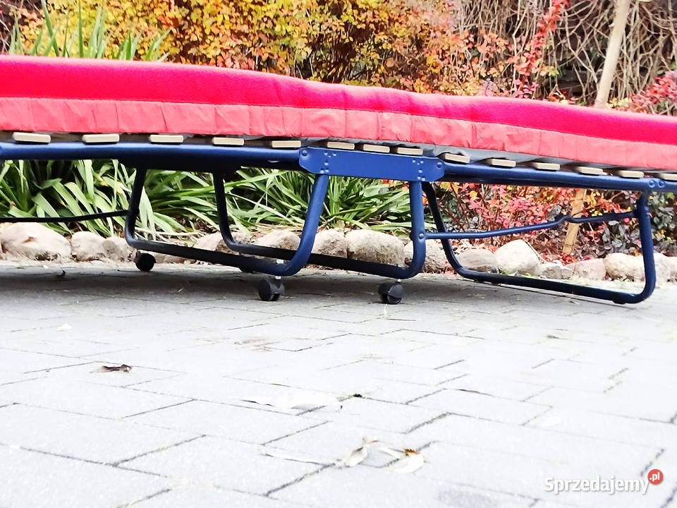 Łóżko polowe składane na kółkach do użytku Biłgoraj