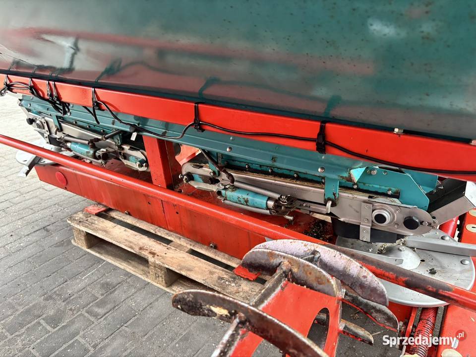 Rozsiewacz nawozów Sulky DPA 3000 XL siewka mazowieckie