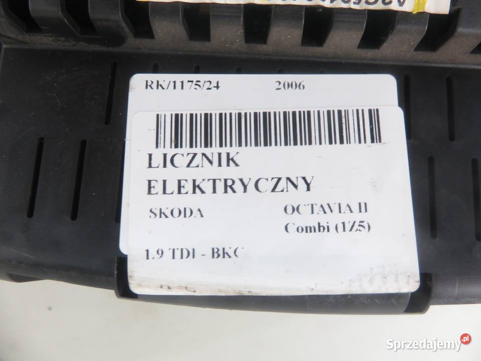 LICZNIK SKODA OCTAVIA II 19 TDI 1Z0920800E