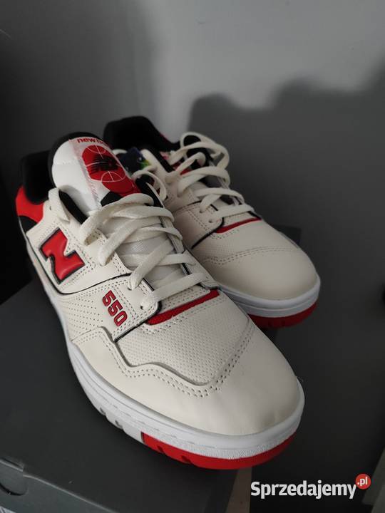 Sprzedam nowe buty biały Nowy Nakwasin sprzedam