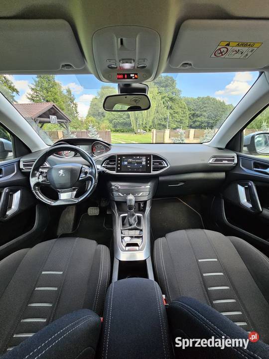 Peugeot 308 T9 Hatchback 2014 20 BlueHDi