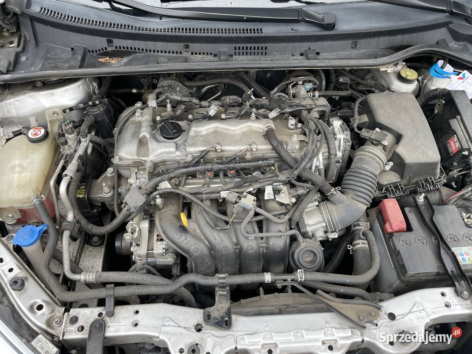 Toyota Corolla 16 132 bezwypadkowa salon Warka