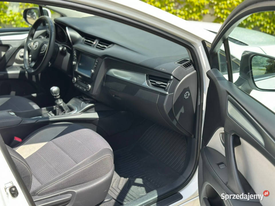 Toyota Avensis 18 III 2009 Tarnowskie Góry