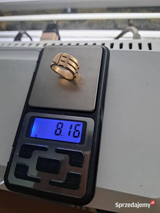 Złoty sygnet atlantów duży 8g