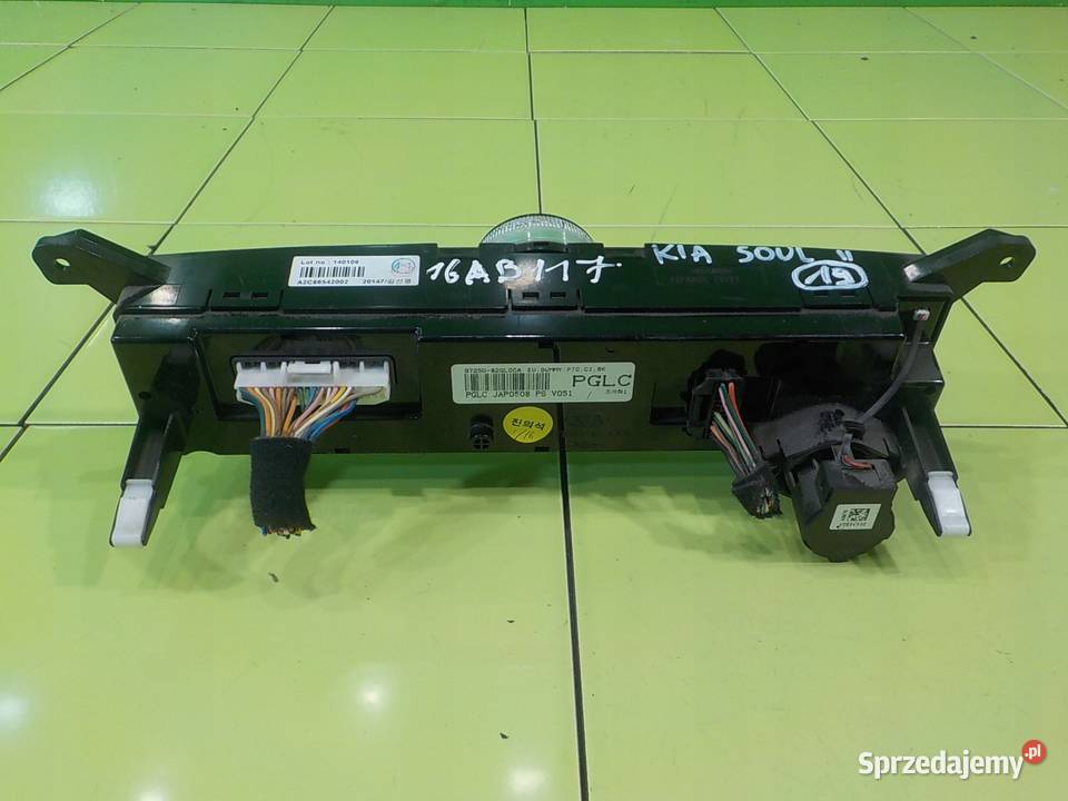 KIA SOUL II 16 CRDI 15r 5D panel klimatyzacji Suków