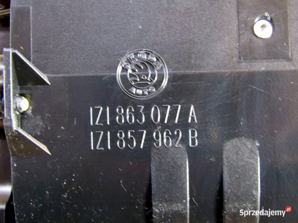 POPIELNICZKA SKODA OCTAVIA II 1Z1963077A Mysłaków