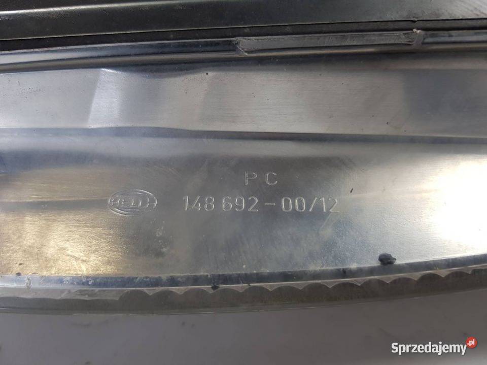LAMPA PRAWA PRZÓD 3B0953050 PASSAT B5 Lipno