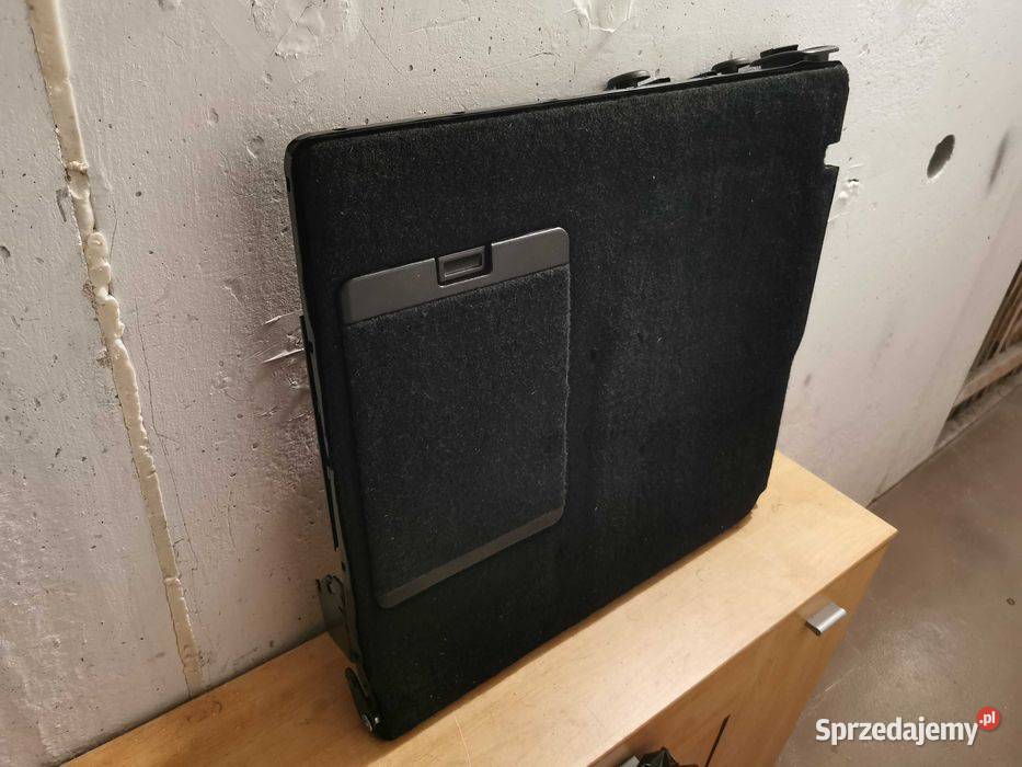 Schowek Pokrowiec Worek na Narty Audi A4 A6 Łódź