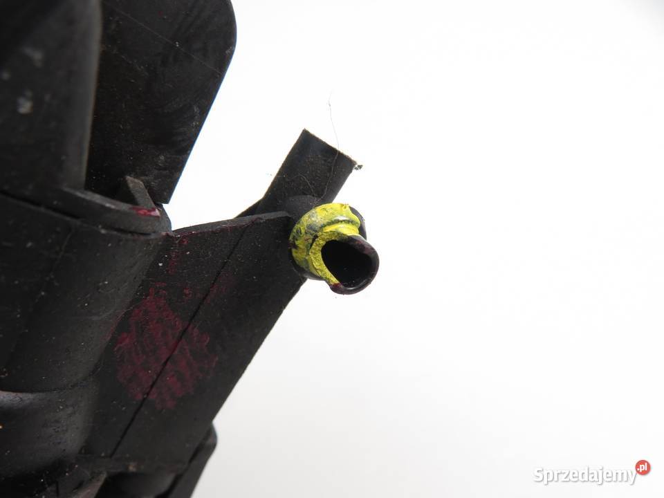 ZAMEK LEWY PRZEDNI MERCEDESBENZ CLK C208