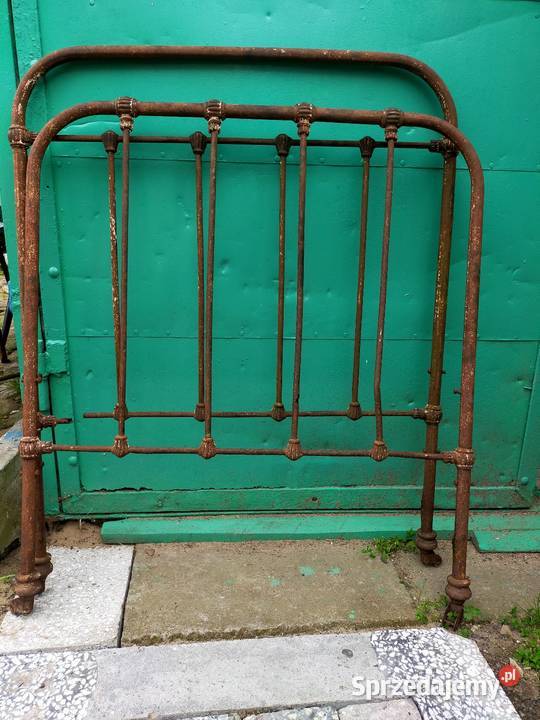 Przedwojenne żeliwne zagłówki do łóżka zachodniopomorskie Połczyn-Zdrój