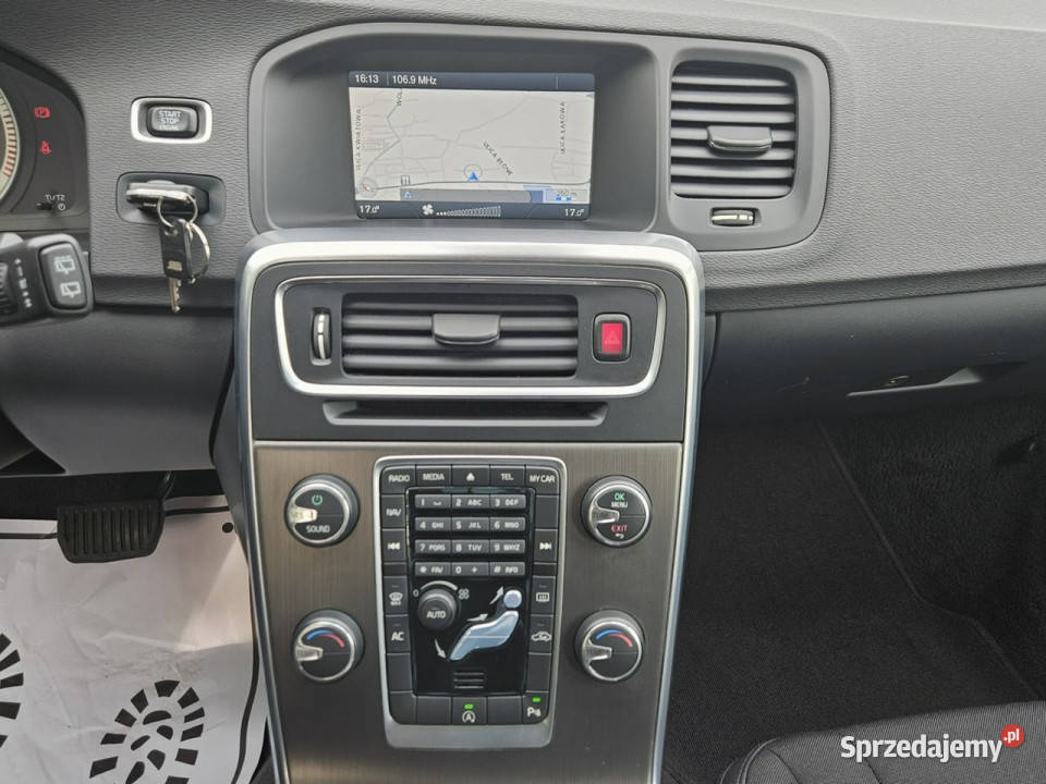 Volvo V60 Pełna Historia Serwisowa Ładne i ogrzewanie postojowe Opoczno