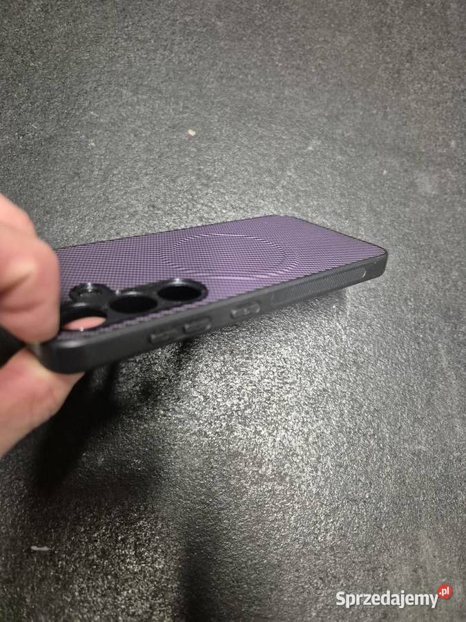 Etui magnetyczne z włókna węglowego Samsung Ruda Śląska