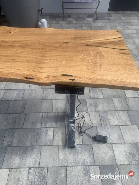 Sprzedam biurko z regulacją wysokości 58cm Gierałtowice