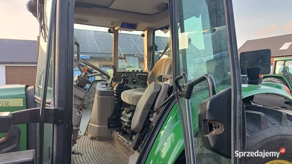 John Deere 6330 z ładowaczem MAILLEUX Napęd 4x4