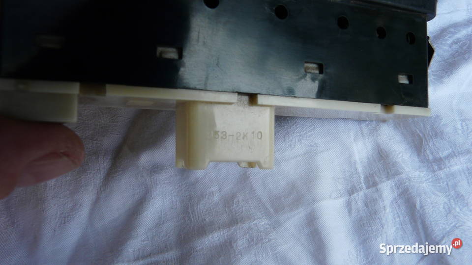 Panel sterowania szybami suzuki vitara 8897 Wyposażenie wnętrza Wolsztyn sprzedam