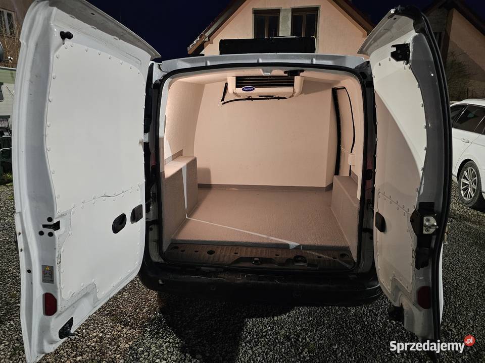 RENAULT KANGOO CHLODNIA MROZNIA CARRIER KLIMA