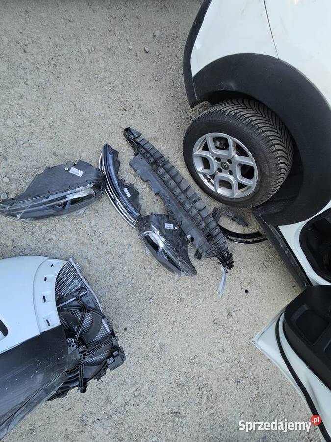 Citroen C4 Cactus 15HDI 120 AUTOMAT Rok produkcji 2020 Zagórz