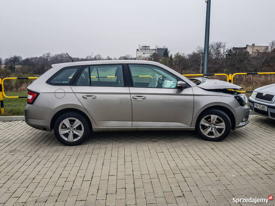 Soda Fabia III uszkodzona pierwszy właściciel Fabia wielkopolskie Konin