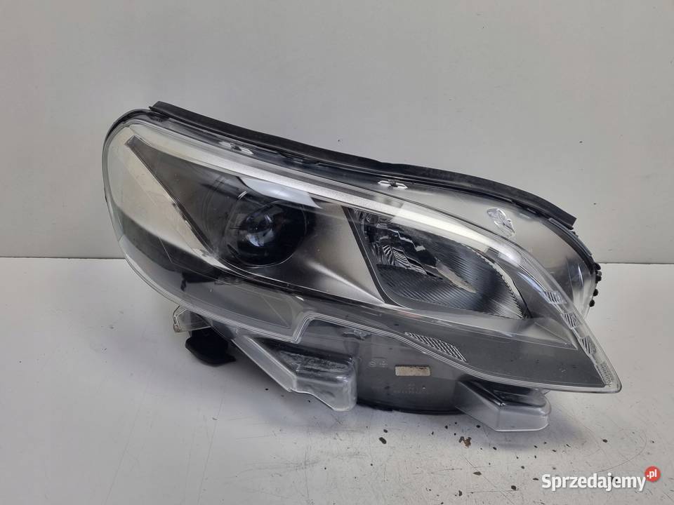Peugeot Expert III PRZEDNIA LAMPA PRAWA prawy Janów