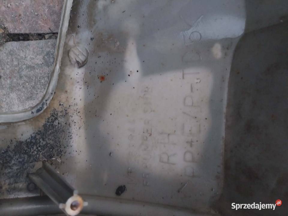 Mitsubishi pajero 2 II Narożnik zderzaka prawy osobowe świętokrzyskie Kielce sprzedam