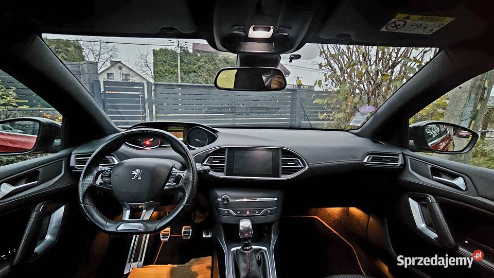 Peugeot 308 T9 2014 2021 12 GT LINE THP 130 FULL Rok produkcji 2016 małopolskie Szarów