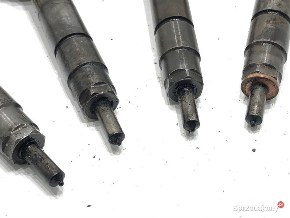 WTRYSKIWACZE KOMPLET OPEL ZAFIRA B 0445110165 19 Wtryskiwacze