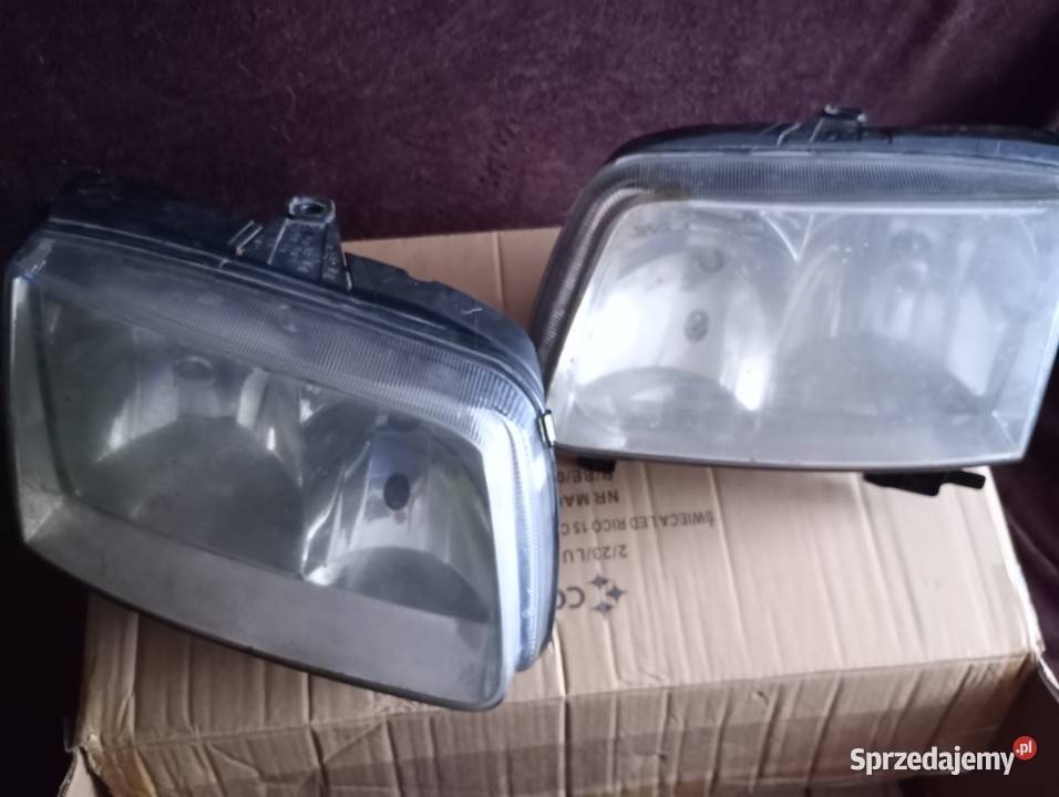 Cztery lampy Hella przód VW Polo 6n2 Kutno
