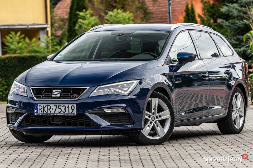Seat Leon 15 TSI OPF FR światła przeciwmgielne Zalesie