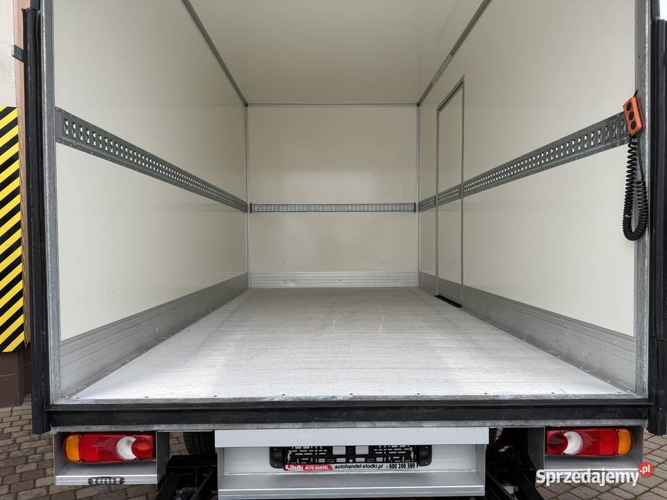 Renault Master Izoterma Winda 175 pełny VAT Rawa Mazowiecka sprzedam