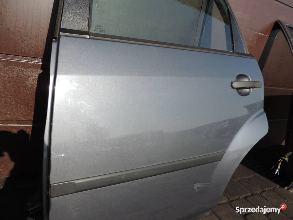 DRZWI PRAWE TYLNE FORD FIESTA MK5 5D KOLOR M2 Nowy Sącz