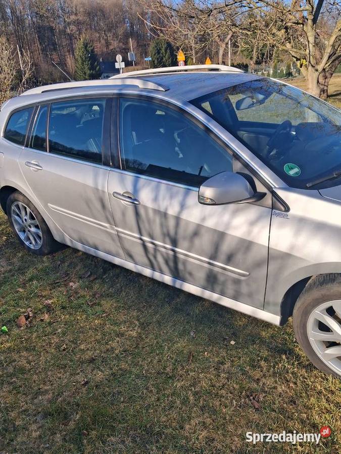 Renault laguna 20 benzyna 144 Leśna sprzedam