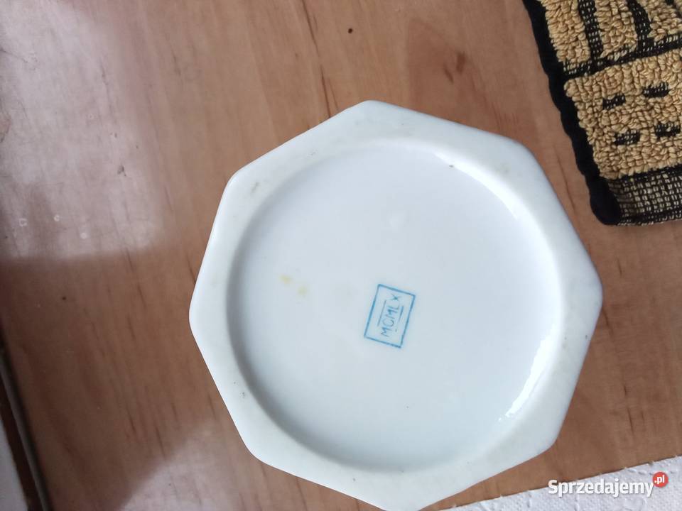 Prl świecznik porcelana liście sygnowany łódzkie