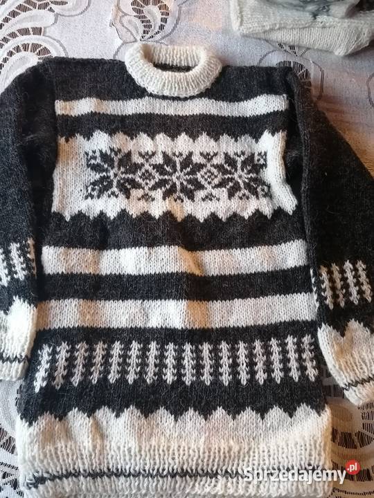 Swetry skarpety czapki rękawiczki wełniane Nowy Targ