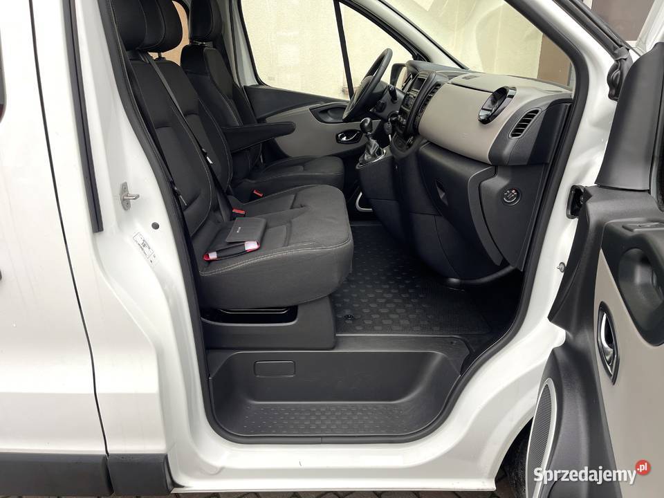 Nissan NV300 9 osobowy Rawa Mazowiecka