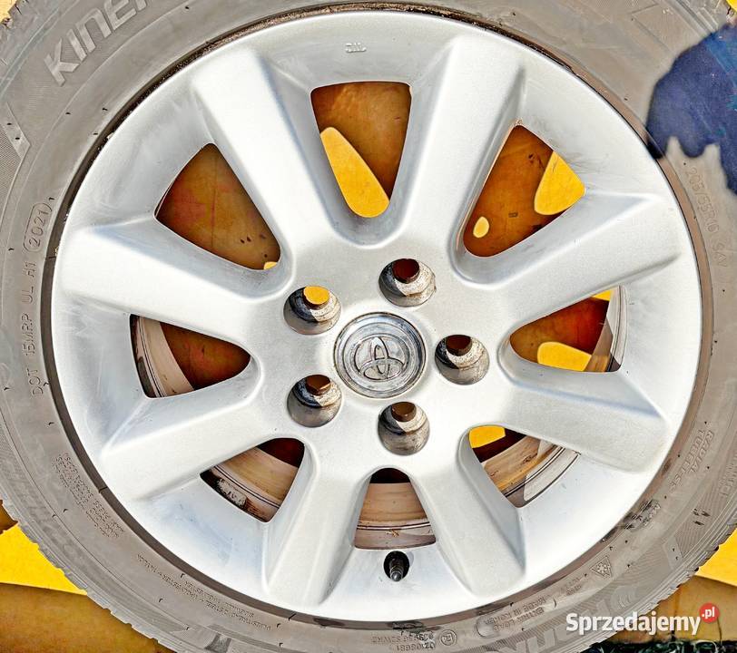 FELGI Z OPONAMI TOYOTA AVENSIS 65JJx16CH ET45 Radom