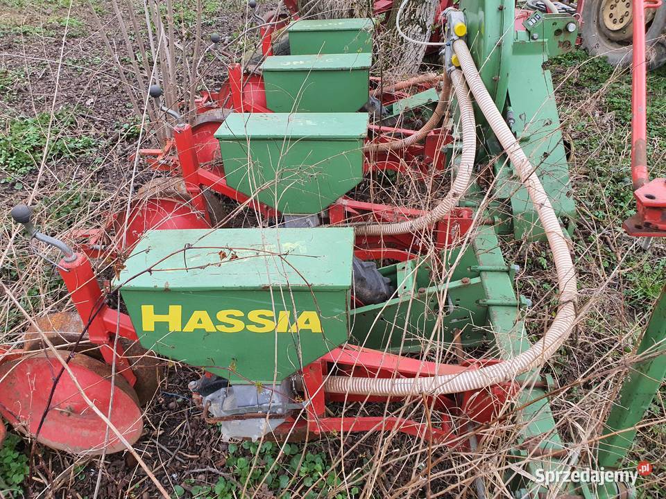 Siewnik do kukurydzy hassia nieuszkodzony Mielec